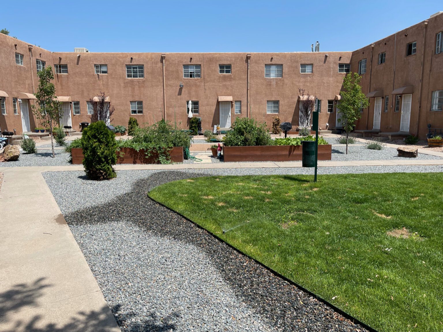 Galleries R & S Landscaping